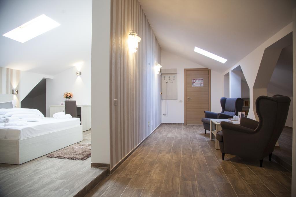 Hotel Nova Residence Popesti-Leordeni Pokoj fotografie